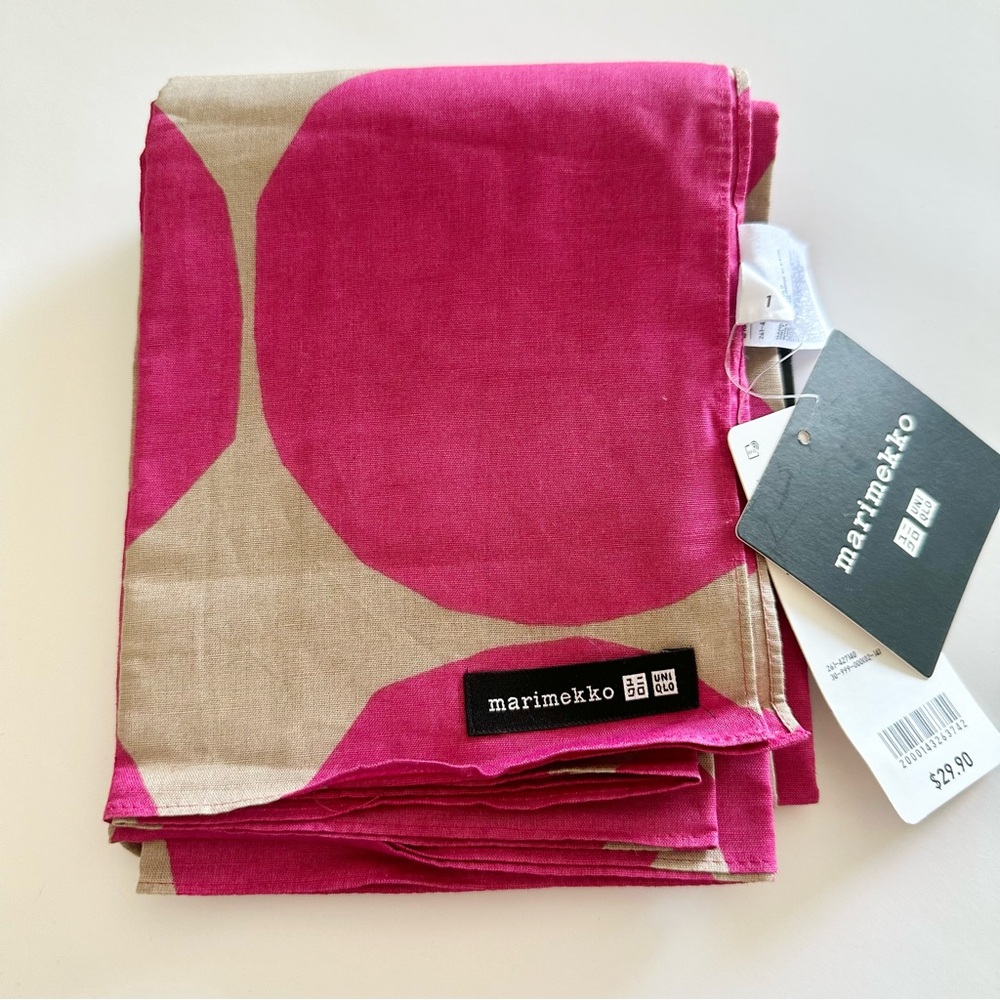 Marimekko Pink and Tan Stole